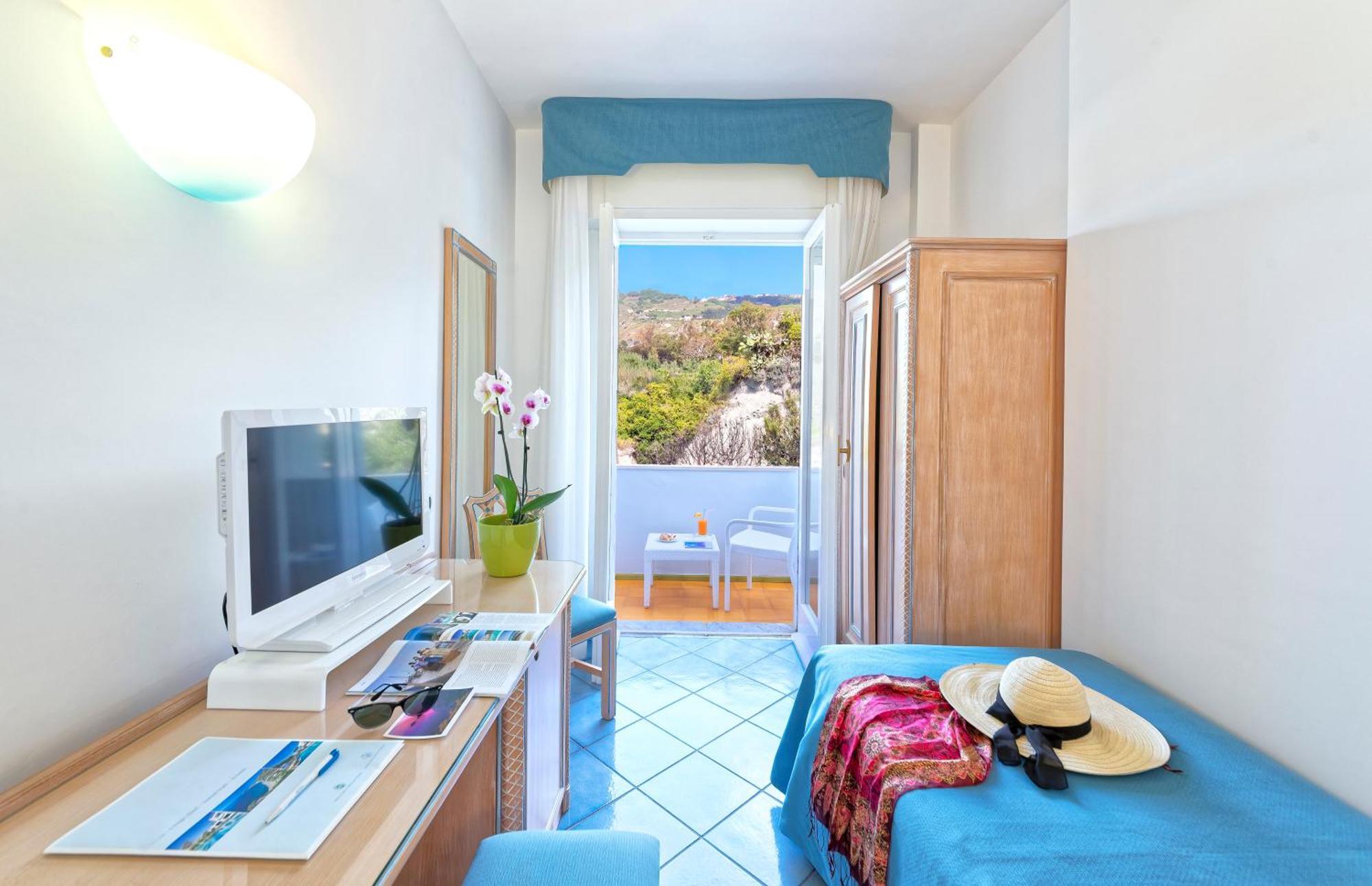 Hotel San Giorgio Terme Barano dʼIschia Camera foto